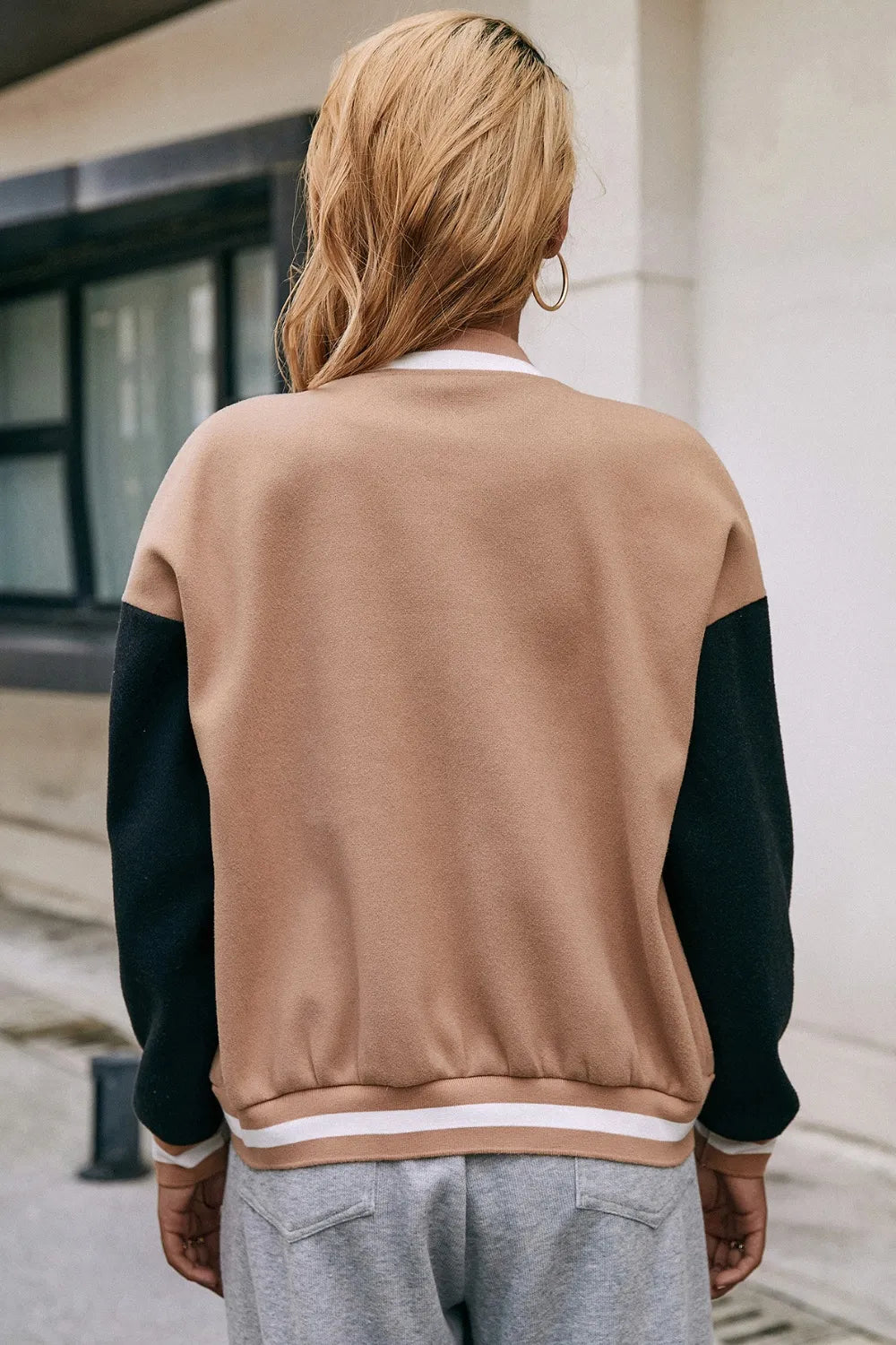 abdf3b89-28fd-48ae-a215-eb4f15656c67-Max